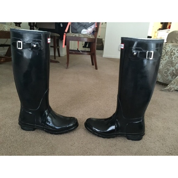 SOLD!! Hunter Boots - Original black gloss size 9 - Picture 3 of 4