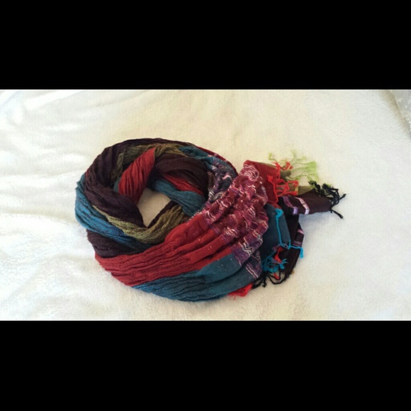 ✂️SALE🔴$25✂️ colorful scarf - Picture 2 of 4