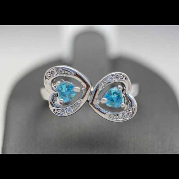 When two hearts collide 💞💍 - Picture 1 of 4