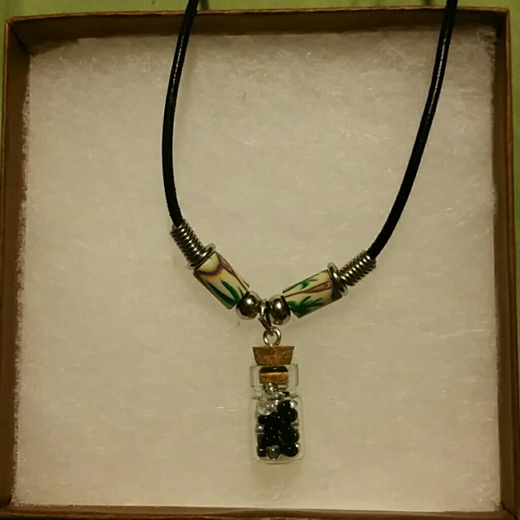 Original wishbead cord necklace