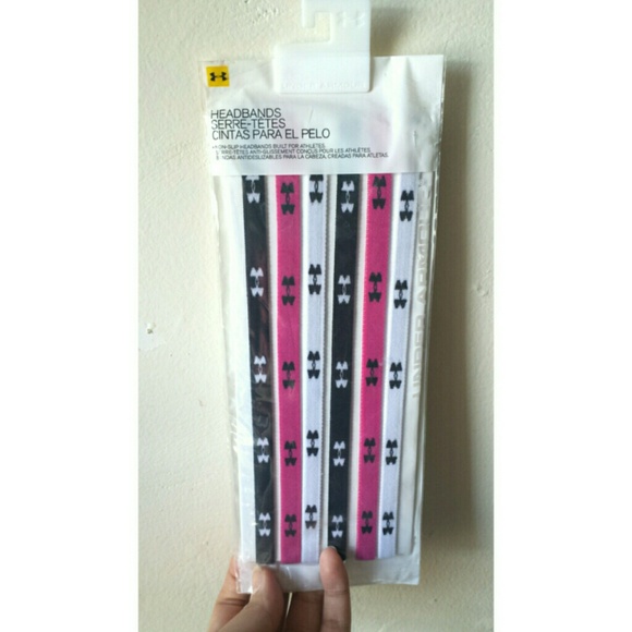Reserved Under Armour skinny headbands