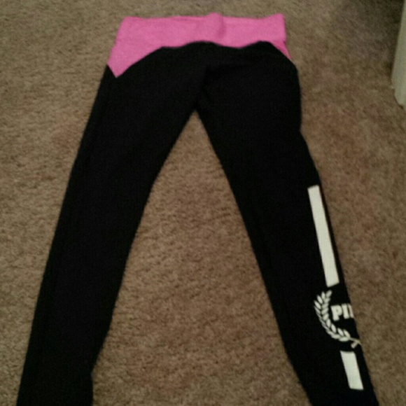 Cute VS yoga pants