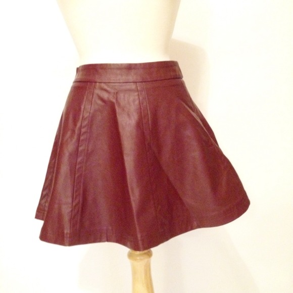 ❌ SOLD YA Los Angeles Oxblood Skater Skirt