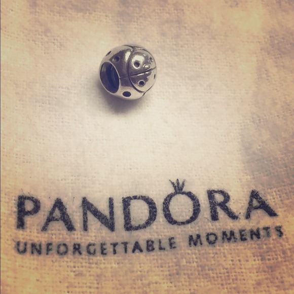 Authentic Pandora retired "ladybug" charm EUC!!