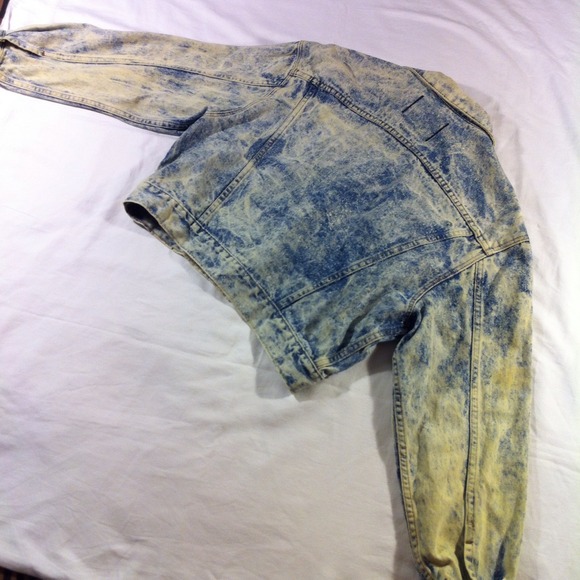 Vintage Acid Wash Crop Denim Jacket - Picture 4 of 4