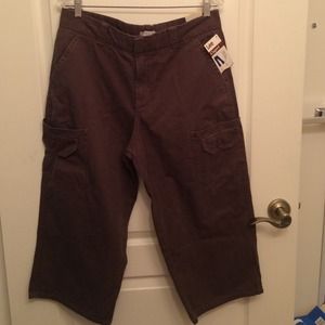 Dark brown capris