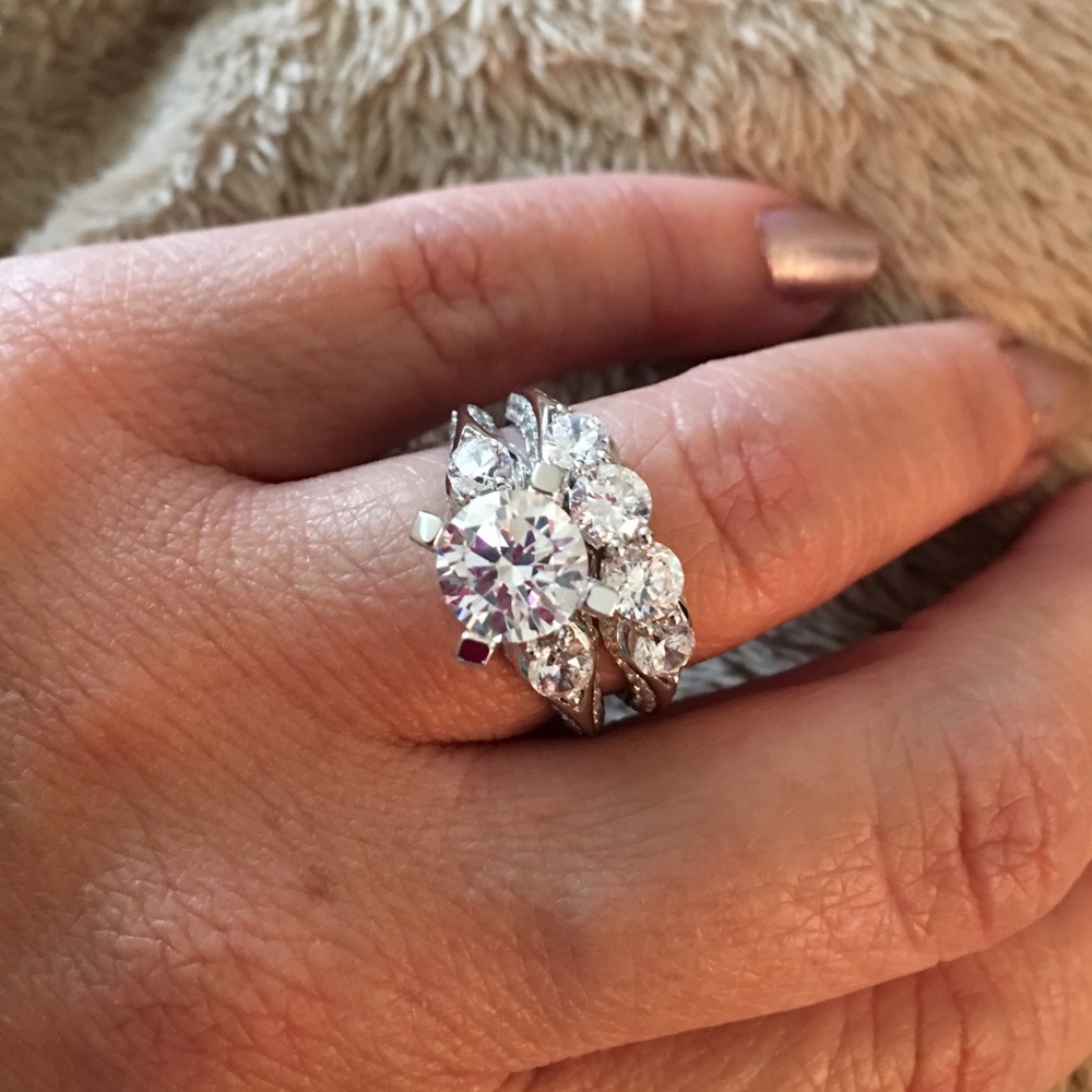 JUST RECEIVED!! New with tags Silver 925 with CZ