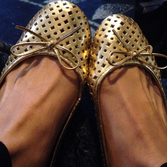 Gold flats