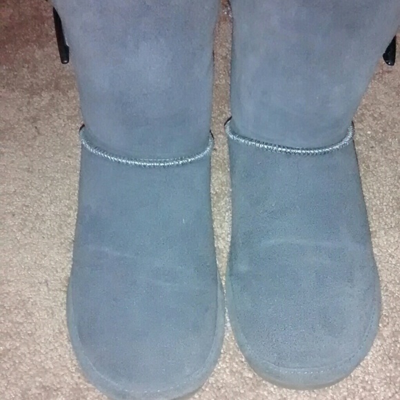 Heather Grey Bearpaw Boots