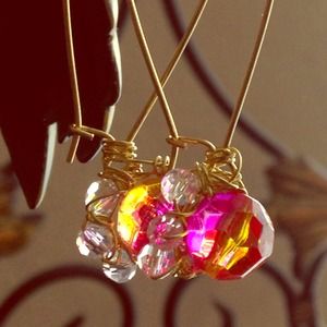 Pink/orange boho earrings gold