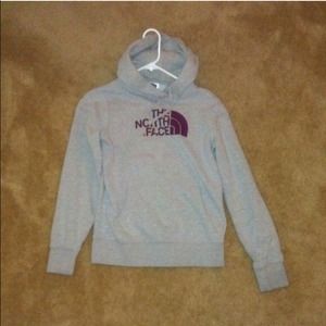 ❌SOLD❌The north face pull over hoodie