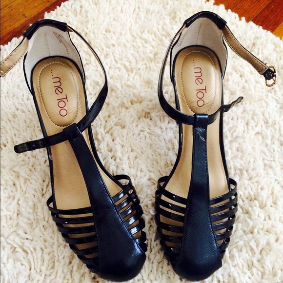 Me too black heels