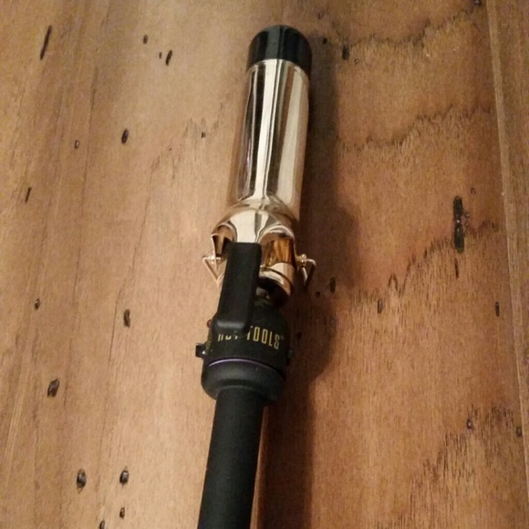 Hot Tools Curling Iron