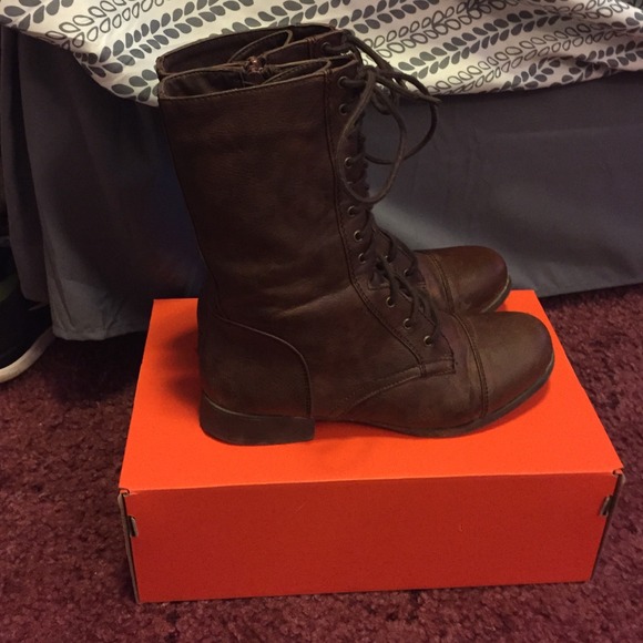 BRAND NEW forever 21 combat boots