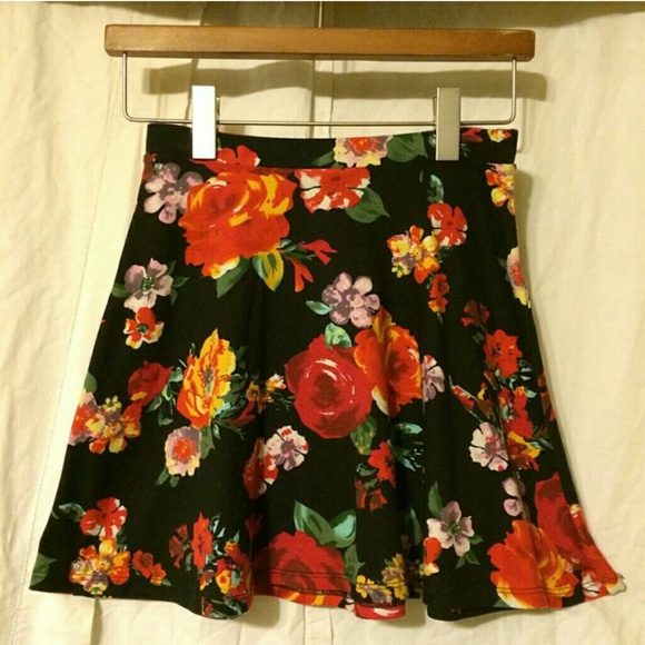 Floral skater skirt