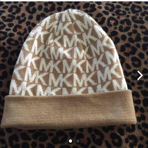 Authentic Michael Kors cheaper on Ⓜ️