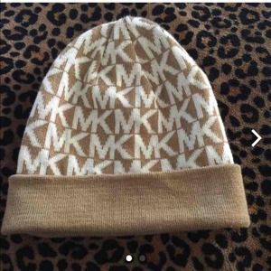 Authentic Michael Kors cheaper on Ⓜ️