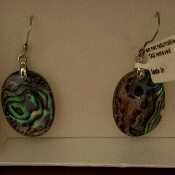 NWT mother of pearl/tortoise earrings