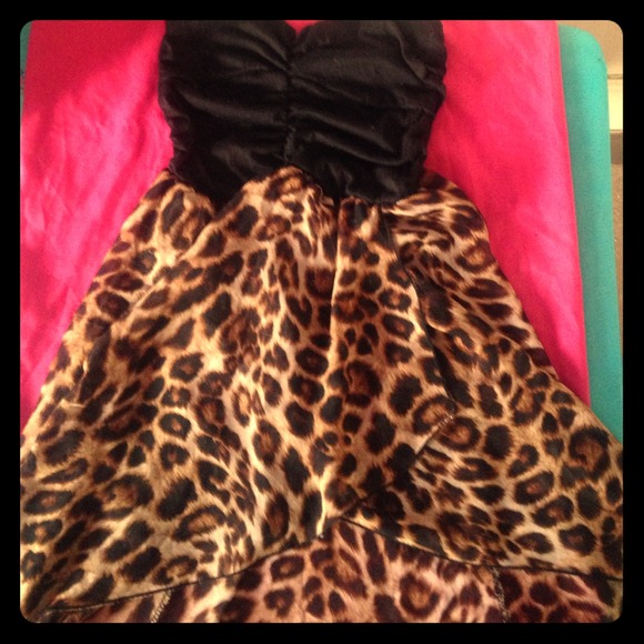 Strapless black and cheetah sheer dress👗