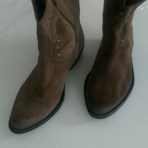 Lucky Brand Short Cowboy boots Size 8