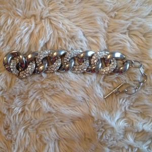 Silver & jeweled link bracelet!