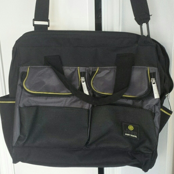 Travel/diaper bag