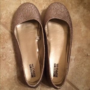 **price lowered**Mossimo sparkle flats from Target