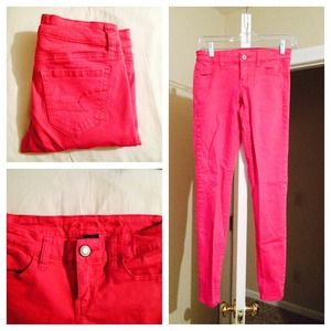 Pink skinny jeans! 💗