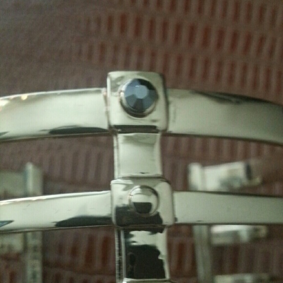 Caged Bangle - Picture 3 of 3