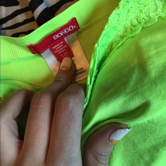 Bright green bandeau - Picture 2 of 3