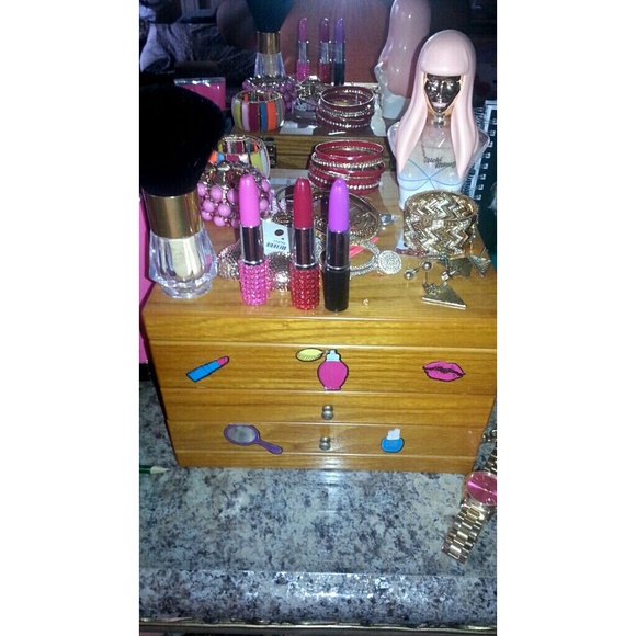 Jewlery 3 drawer storage  wood and velvet