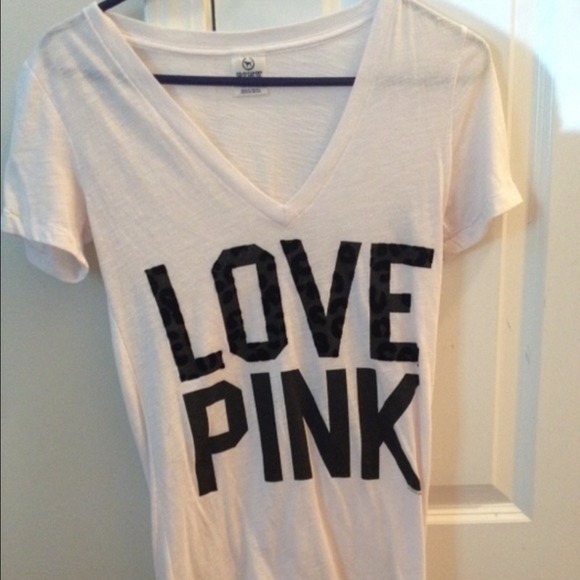 PINK Cheetah V-Neck