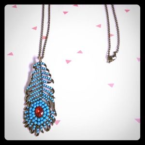 Feather beaded necklace
