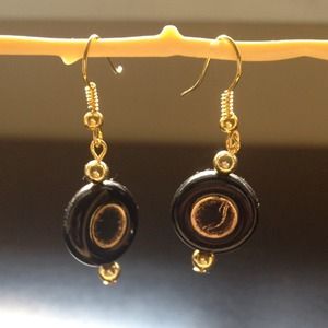 Black and gold beaded earrings handmade