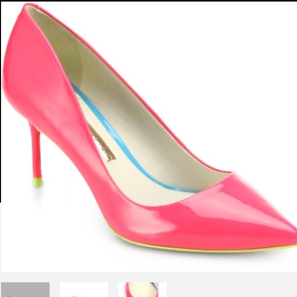 ✨LOOKING FOR THESE SOPHIA WEBSTER PUMPS✨