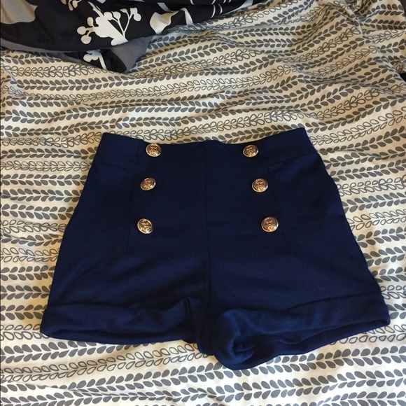 Shorts bundle on HOLD for @shenjohn