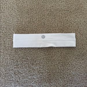 ❌SOLD❌White lululemon headband