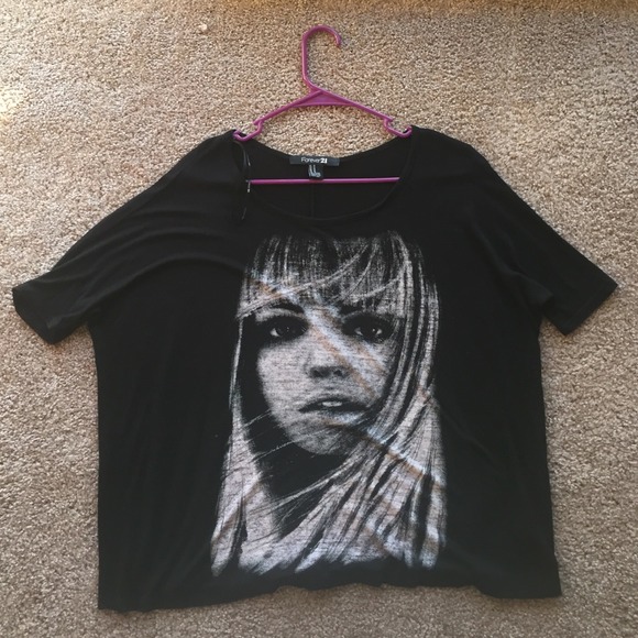 Black tee - Picture 1 of 2