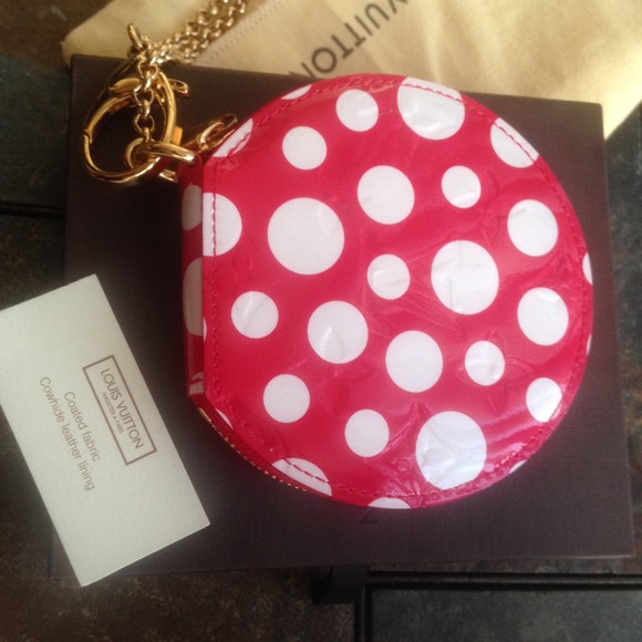 Louis Vuitton Handbags - 🌈Sale!! 🌹Authentic LV coin purse🍥