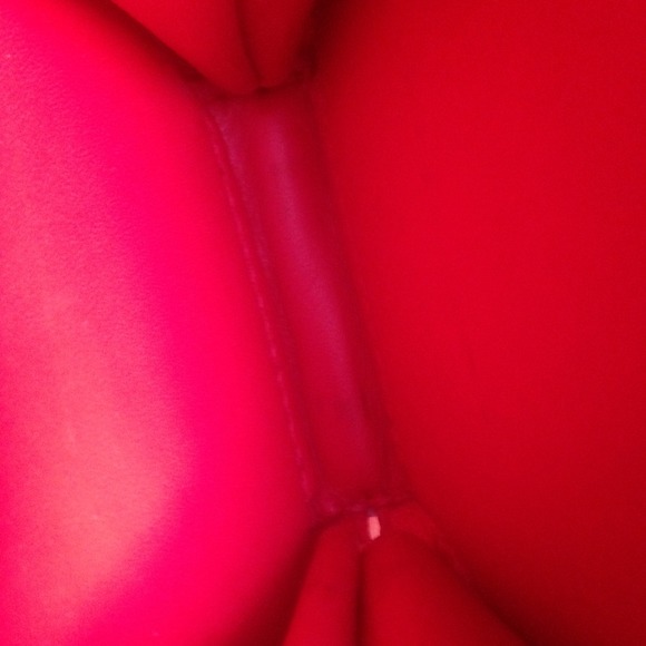 🌈Sale!! 🌹Authentic LV coin purse🍥 - Picture 3 of 4