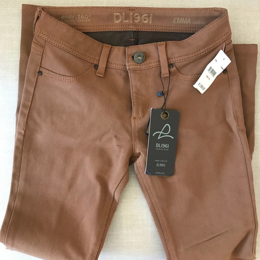 DL1961 24 Skinny Jeans