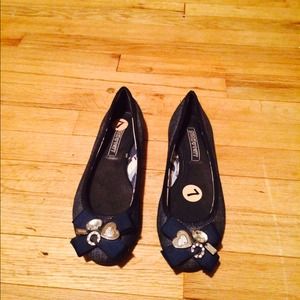 AUTHENTIC Coach Flats