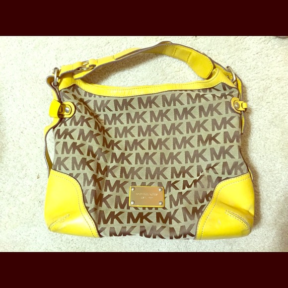 Michael Kors Purse