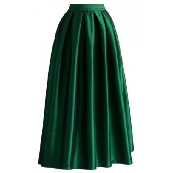 ❌ SOLD **NWOT** CHICWISH Elegant Maxi Skirt