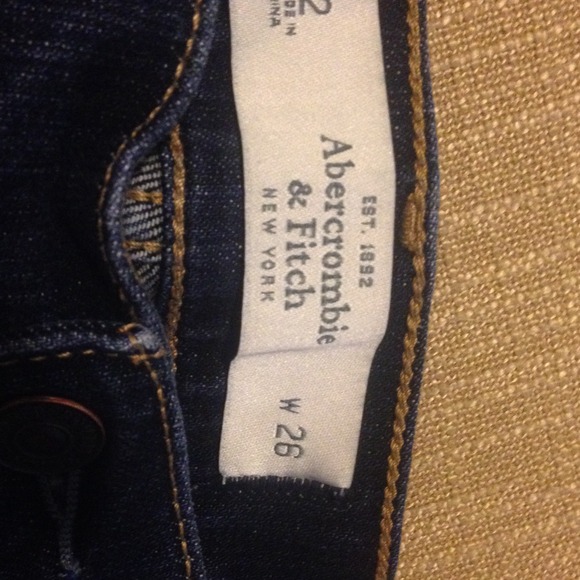 Abercrombie short shorts - Picture 2 of 2