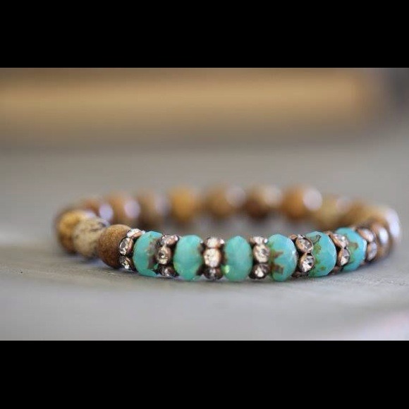 Turquoise and wood stretch bracelet