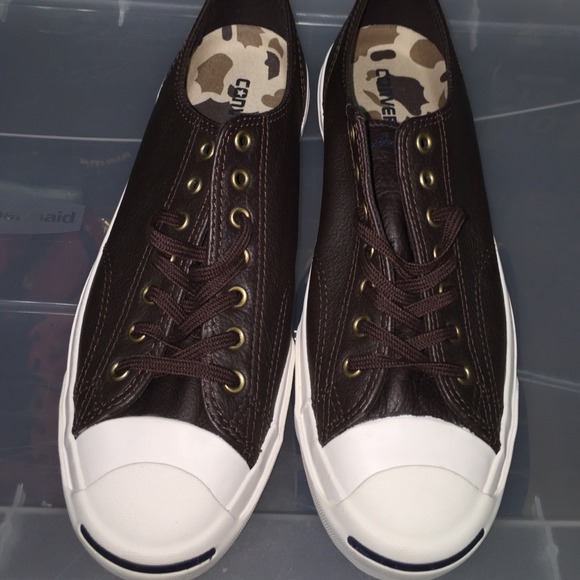 Converse Shoes - 👞 Brown leather