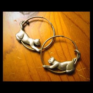 Cat Hoops