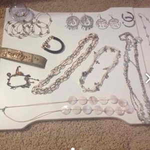 Jewelry 5$ each or everything for $75