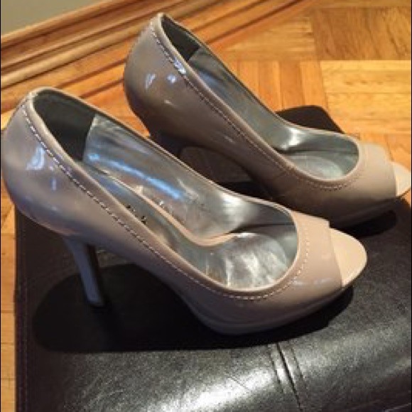 Peep toe heels